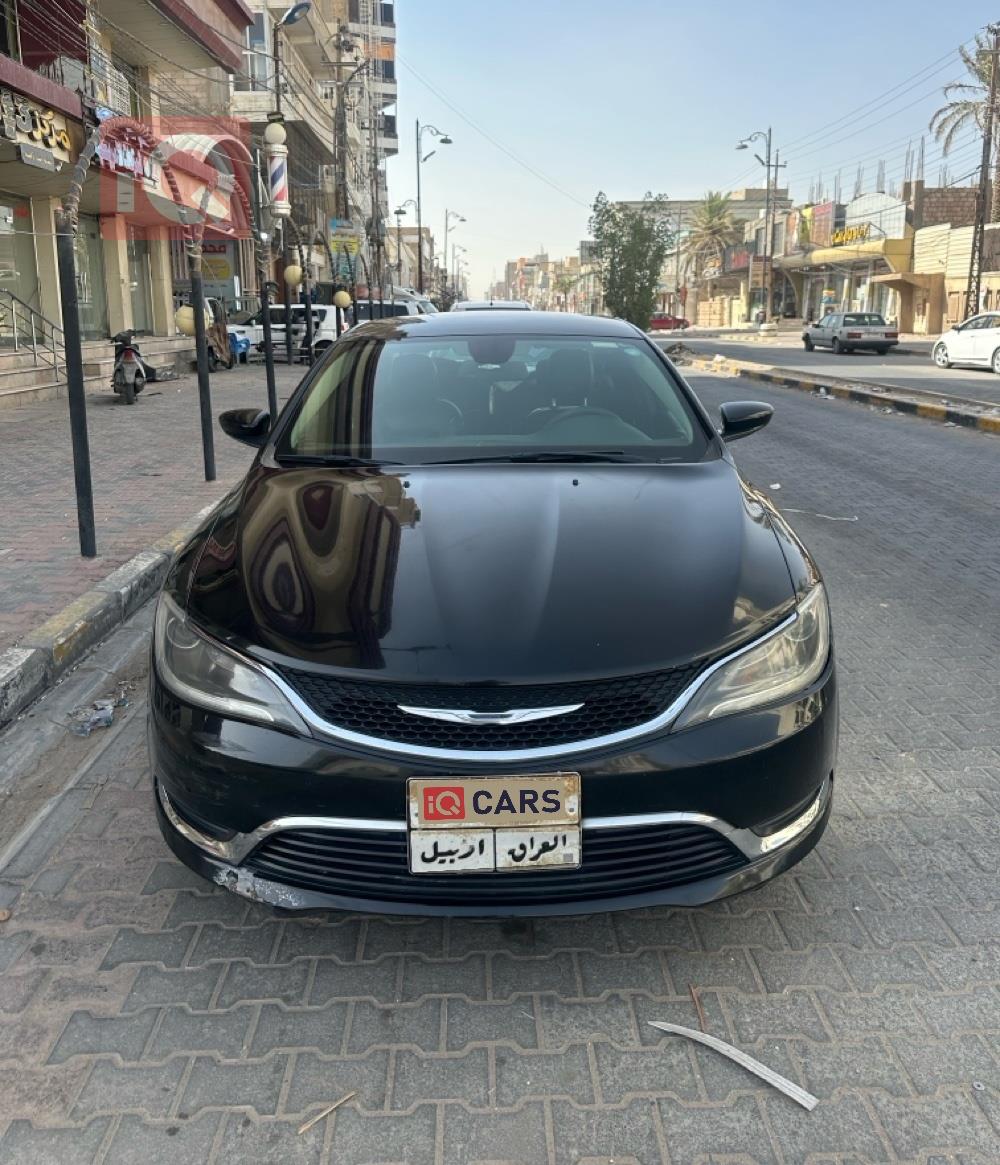 Chrysler 200